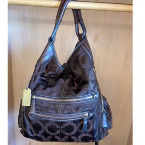 Coach Women’s Signature Hobo Bag
